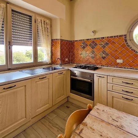 Pgs Immobiliare - Villino Marinella Indipendente Con Terrazza E Posto Auto Privato