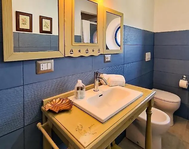 Laureliving Holiday Home Villino Marinella * 马达莱纳