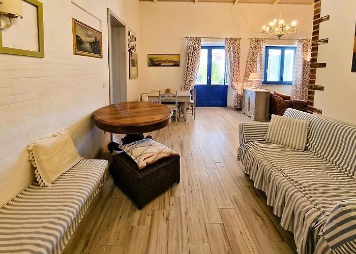 公寓 Laureliving Holiday Home Villino Marinella *
